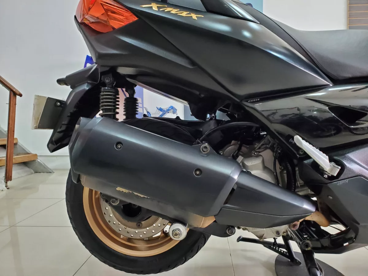 Yamaha Xmax 300 2023 — foto 4