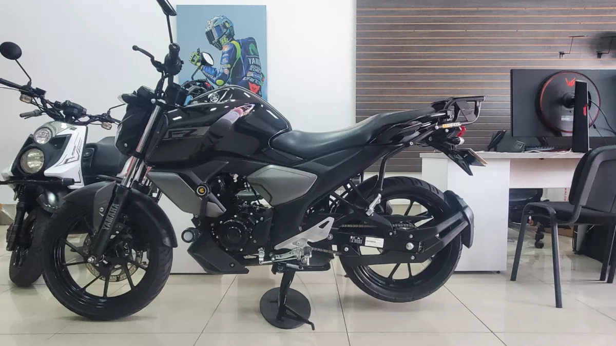 Yamaha Fz 150 V3 3.0 2025 — foto 8