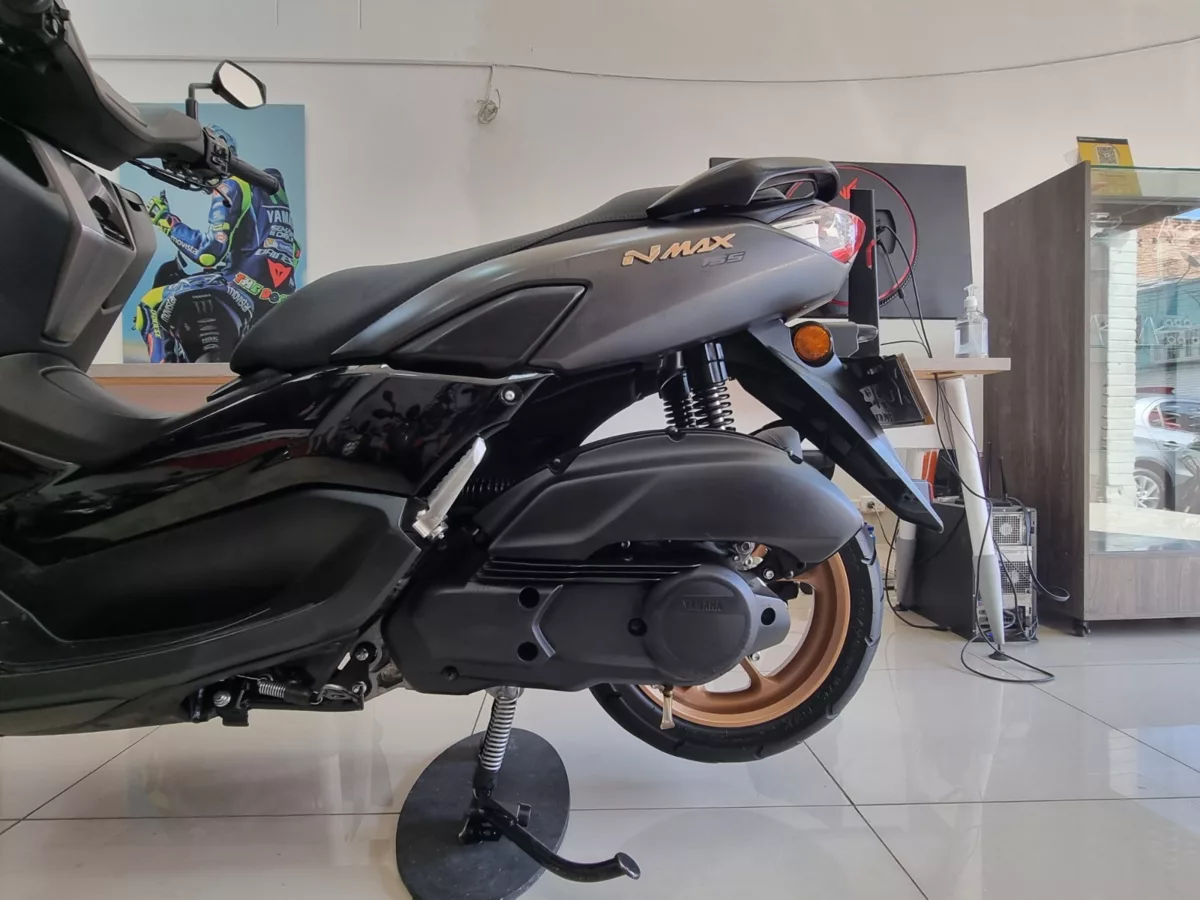 Yamaha Nmax Connected 2024 — foto 11