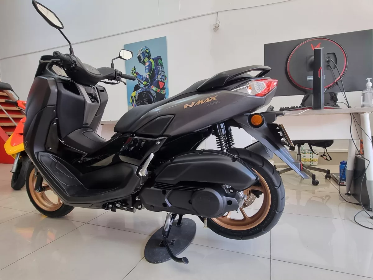 Yamaha Nmax Connected 2024 — foto 13