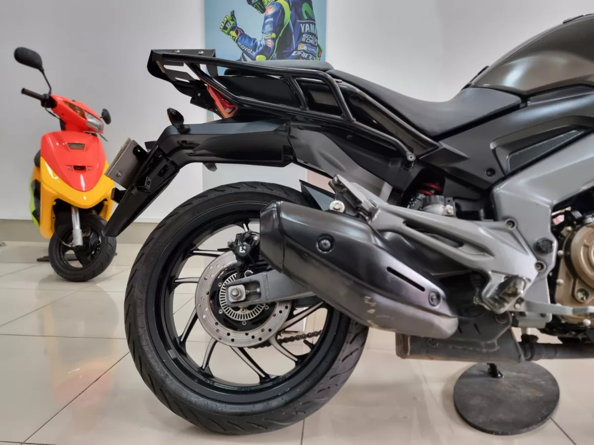 Bajaj Dominar 400 2019 — foto 2