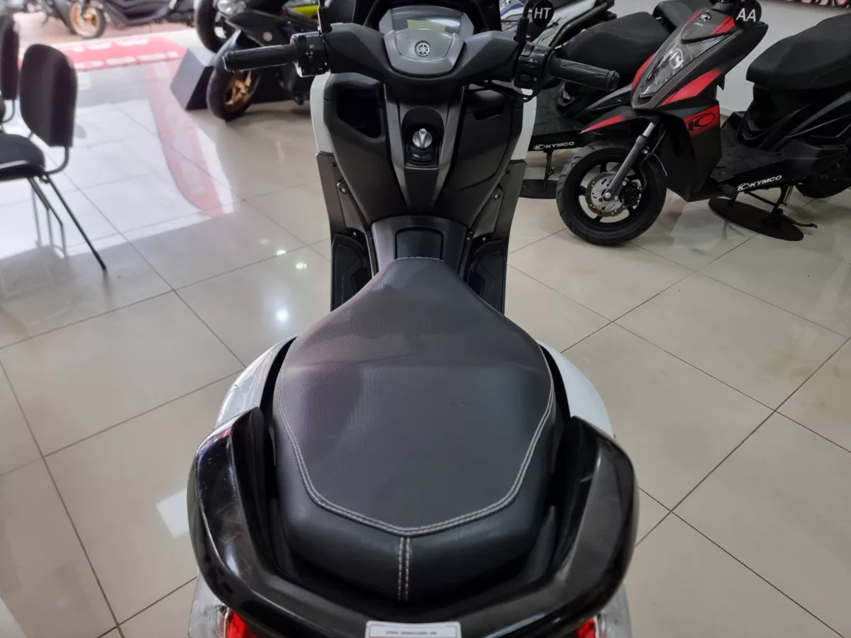 Yamaha Nmax Connected 2022 — foto 8