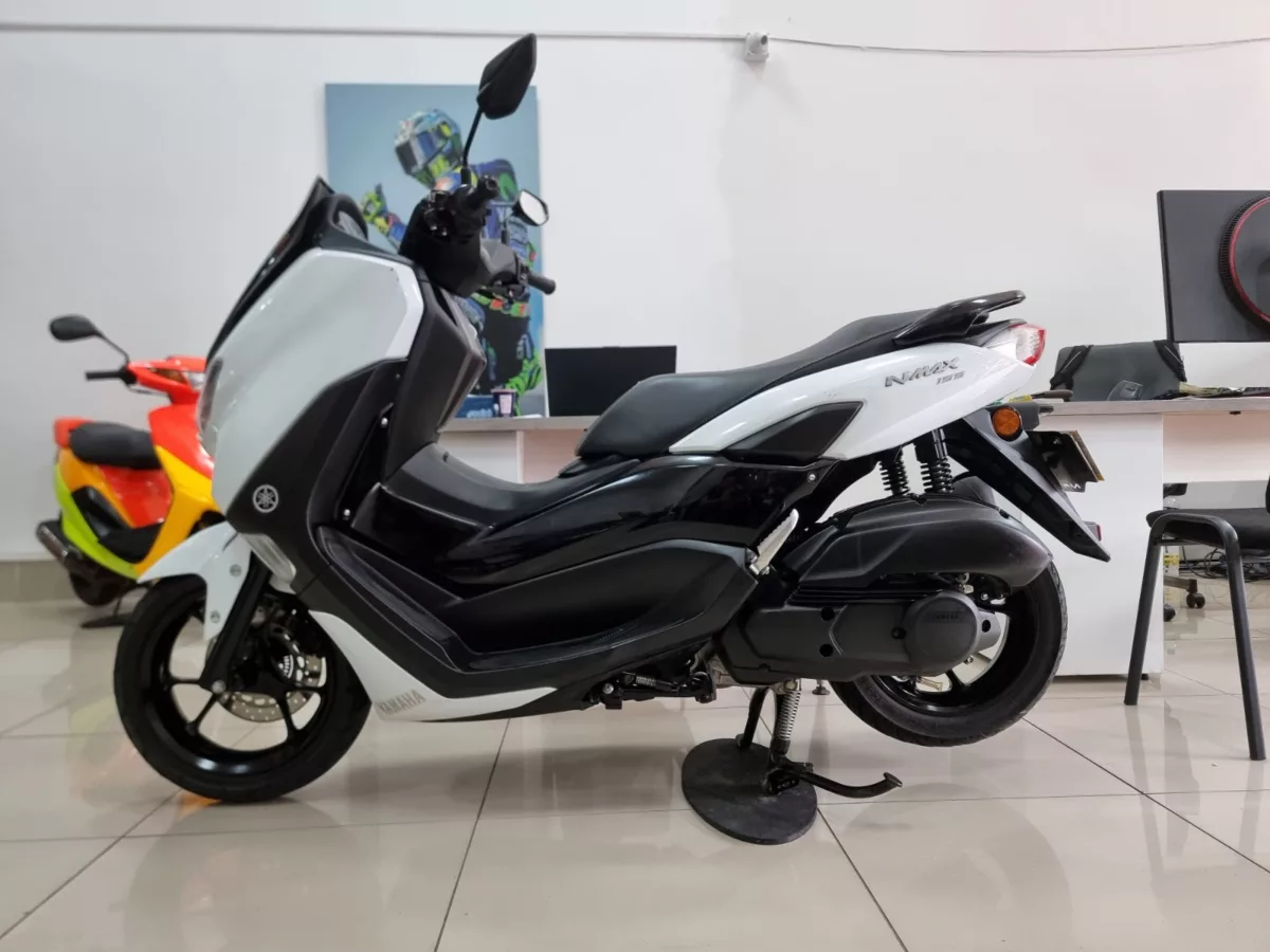Yamaha Nmax Connected 2022 — foto 11