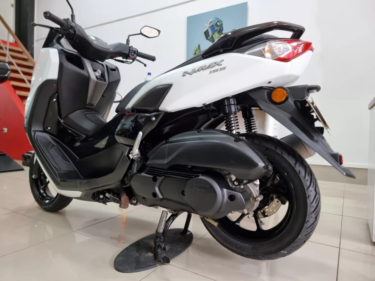 Yamaha Nmax Connected 2022 — foto 15