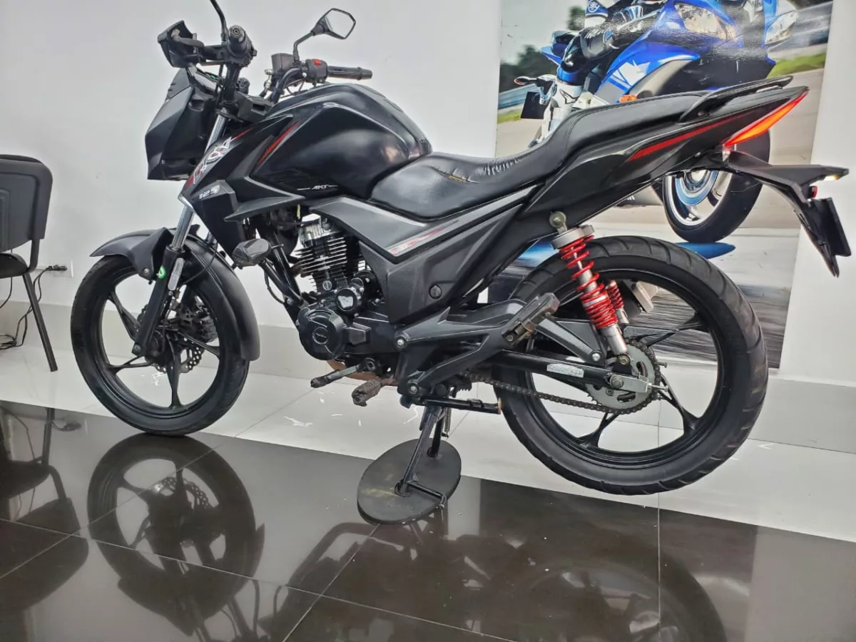 Akt Cr4 125 2020 — foto 3