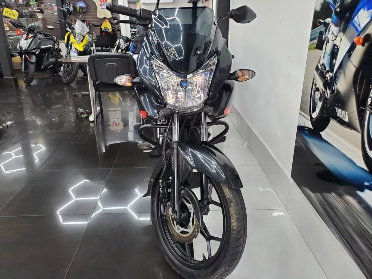 BAJAJ DISCOVER 150 2018 — foto 8