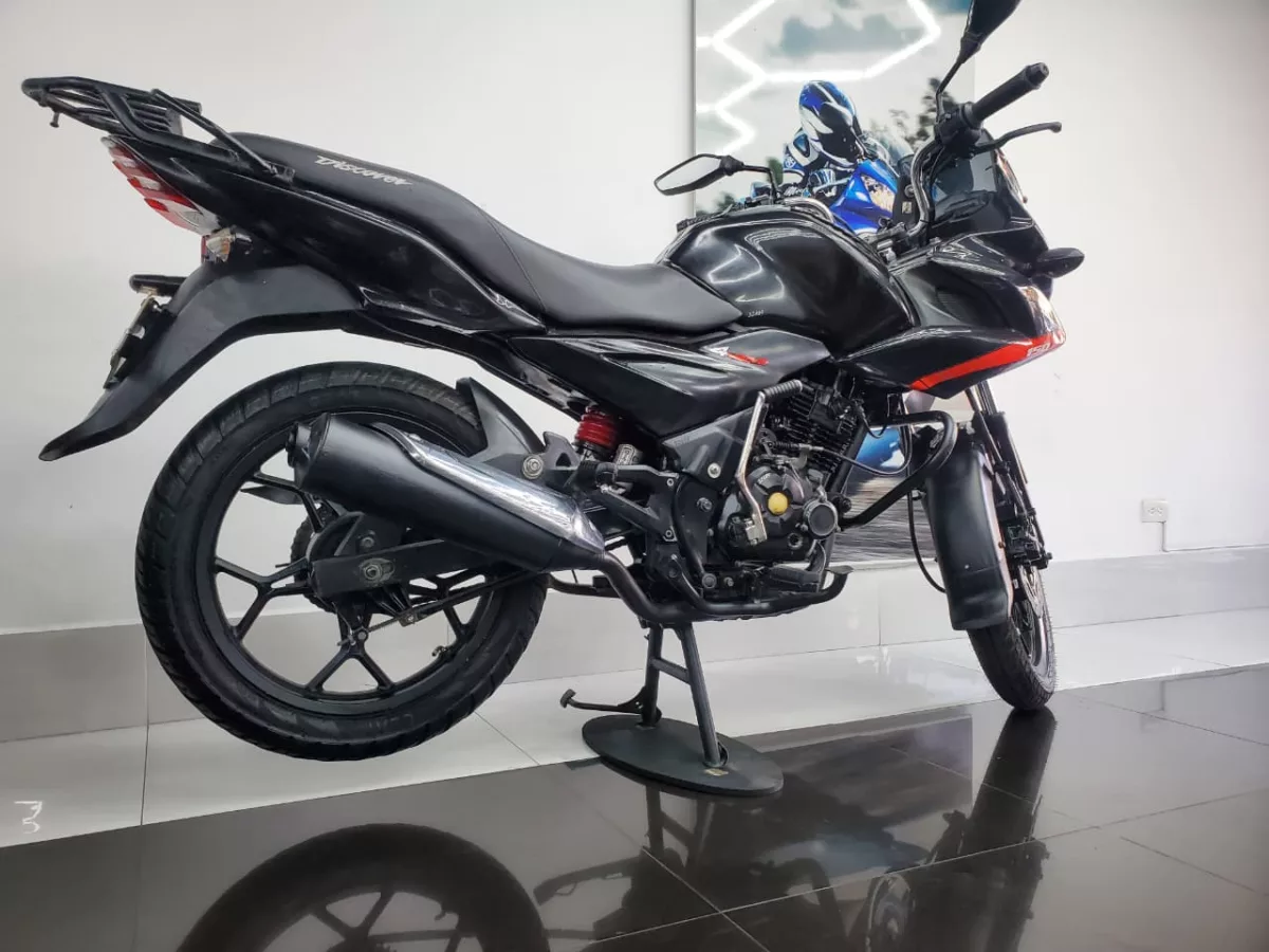 BAJAJ DISCOVER 150 2018 — foto 15