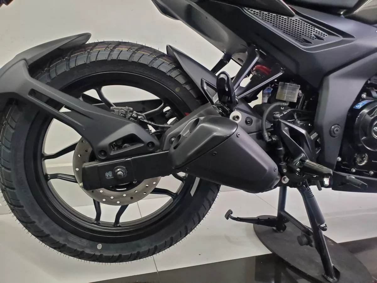 Bajaj Pulsar 250 N 2026 (nueva) — foto 4