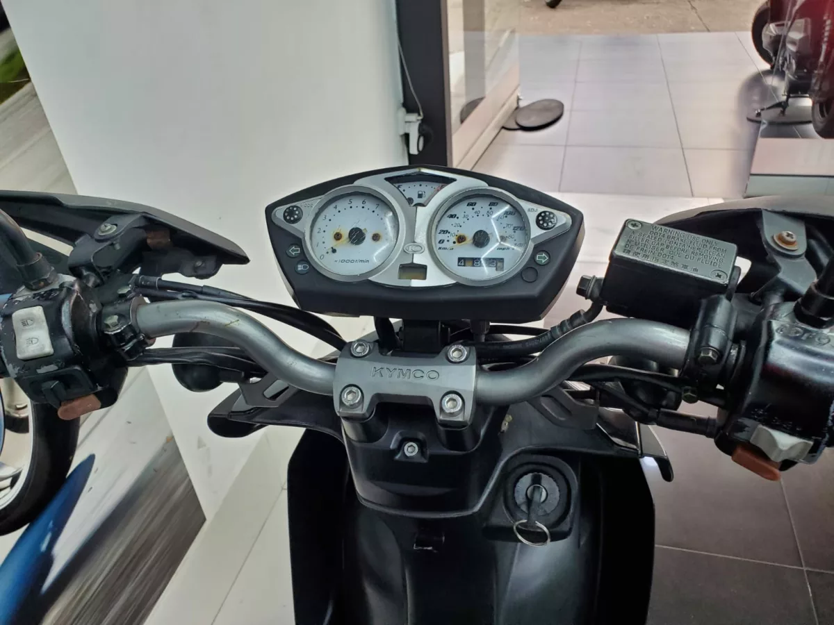 KYMCO AGILITY RS NAKED 2015 — foto 11