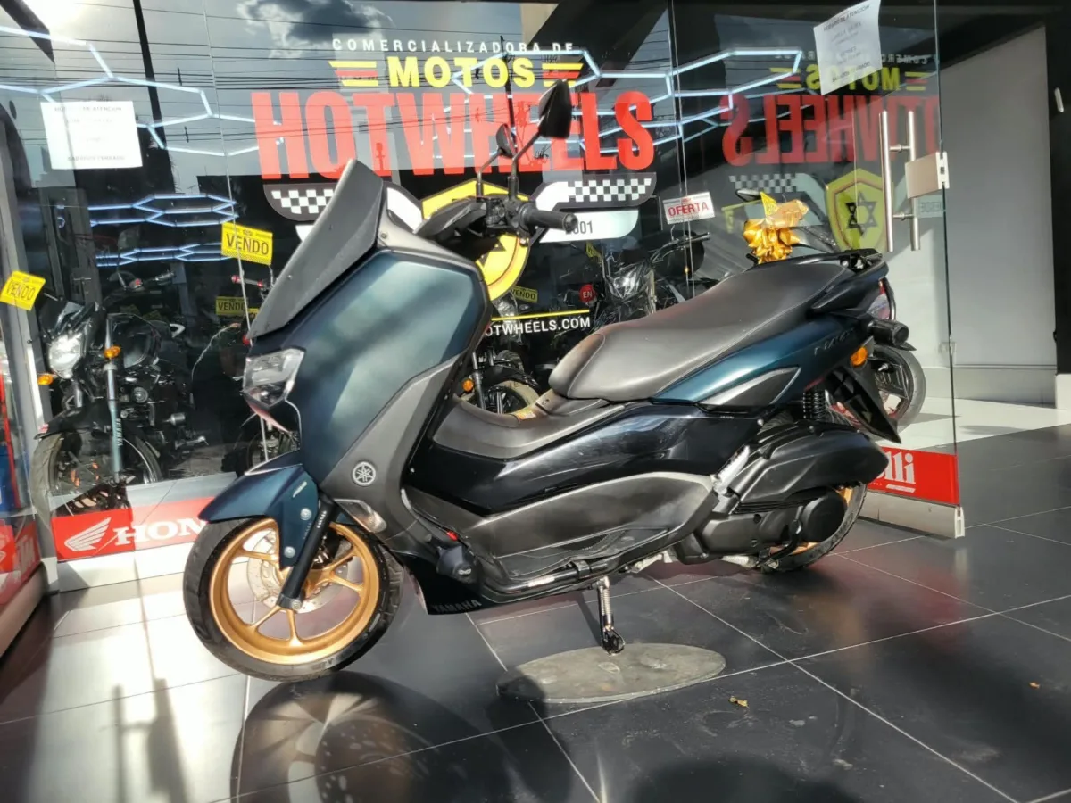 YAMAHA NMAX CONNECTED 2024 — foto 4