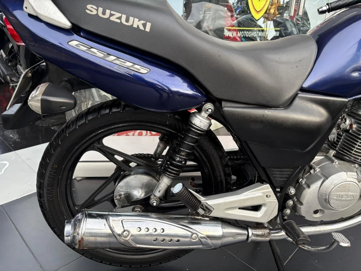 SUZUKI GS 125 2009 — foto 13
