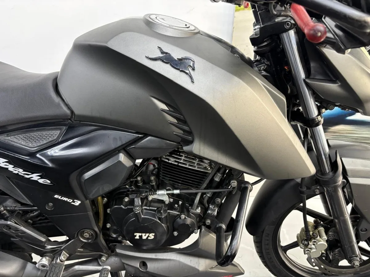 TVS APACHE 160 4V 2022 — foto 7
