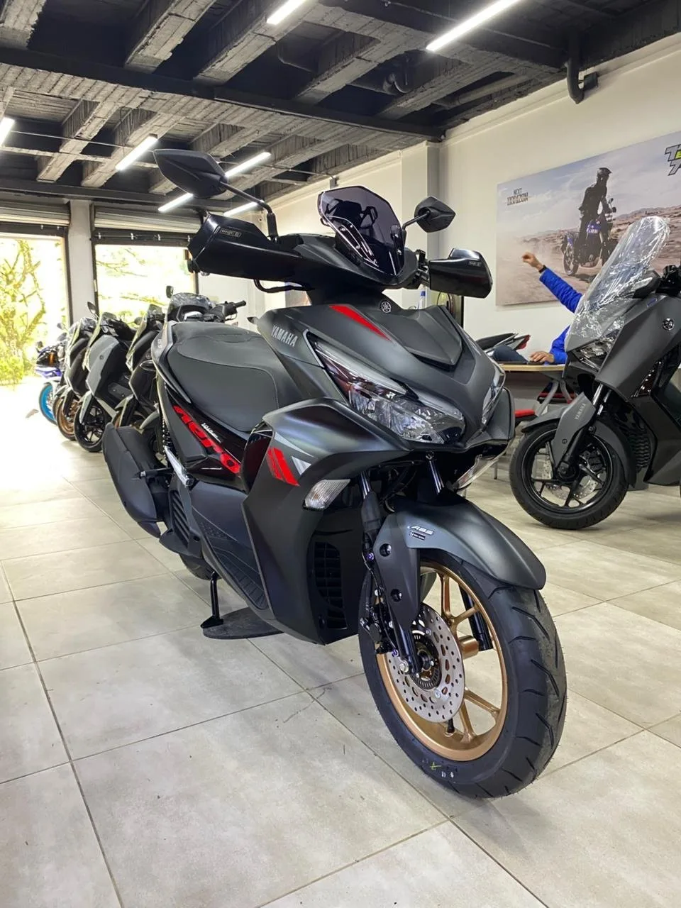 YAMAHA AEROX  155 2027 - Edición Especial — foto 15
